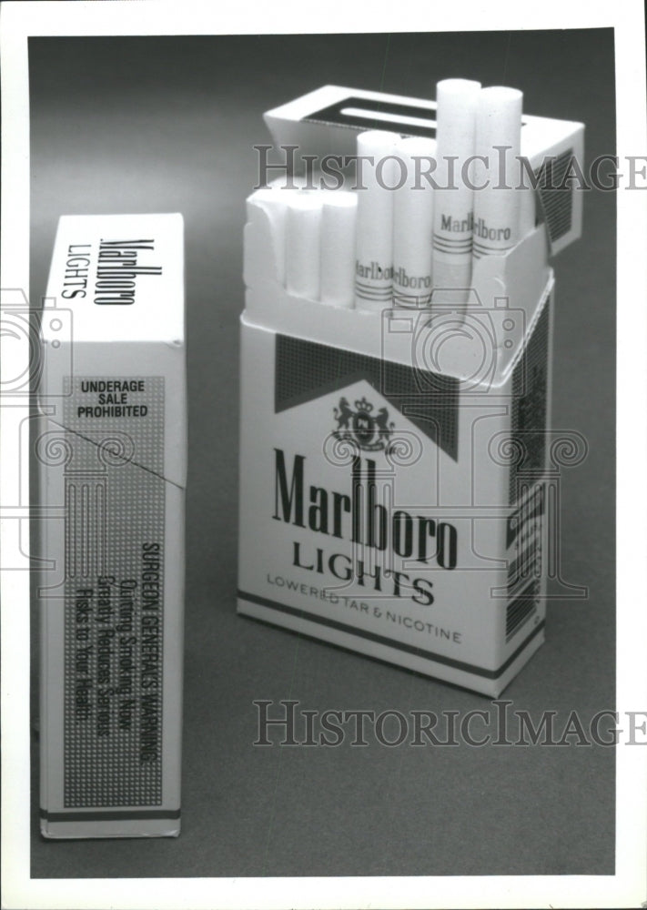 1995 Press Photo Philip Morris cigarettes prohibited - RRW41227 - Historic Images