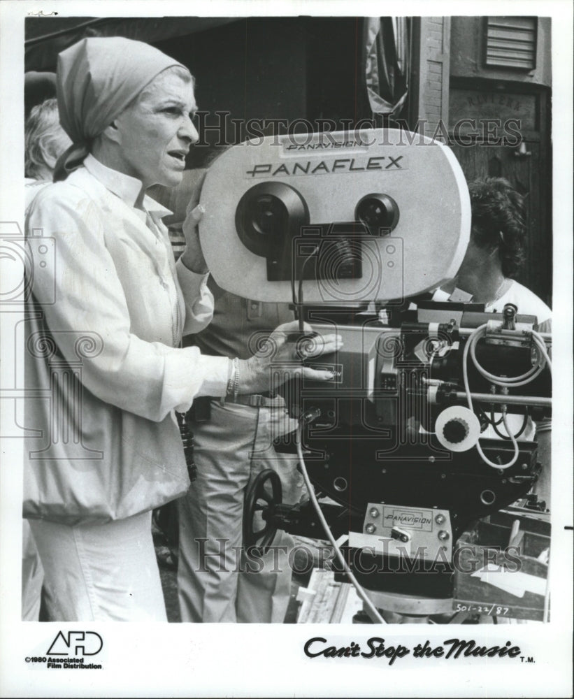 1980 Press Photo Nancy Walker Action Camera hilaricus - RRW41283 - Historic Images