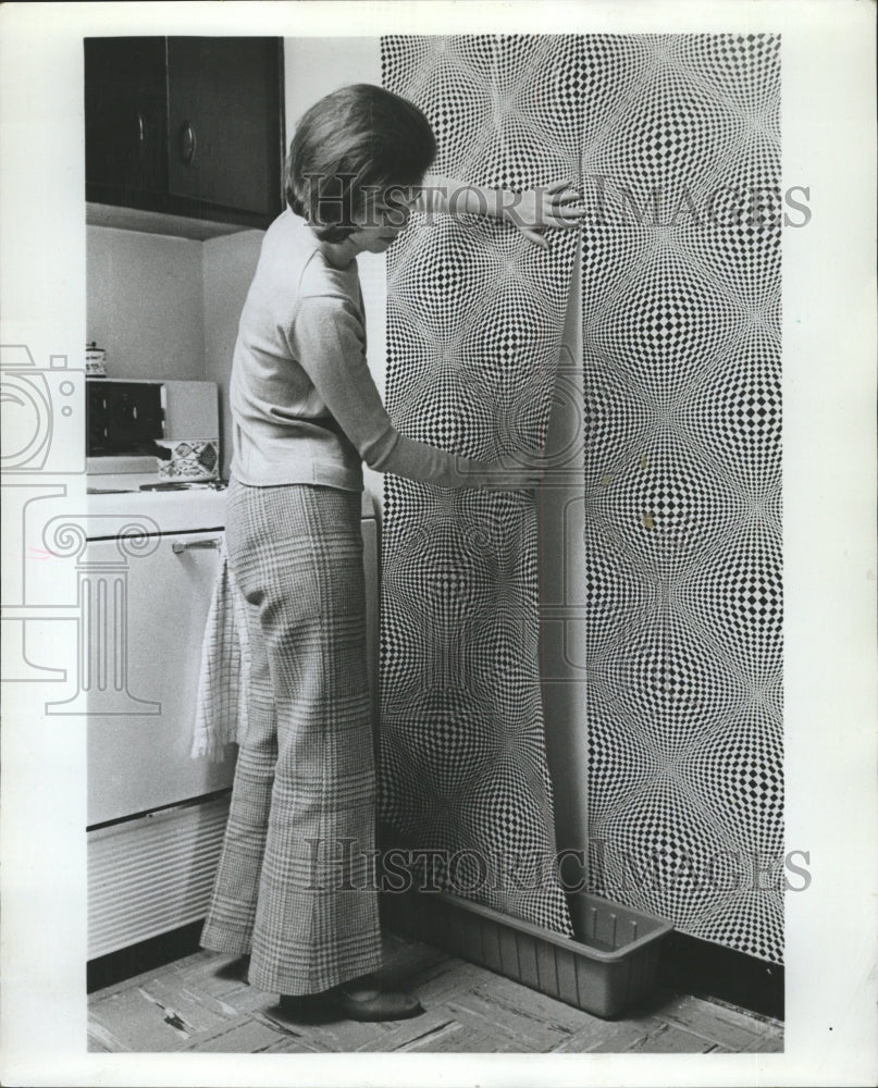 1970 Press Photo Wallpaper Home Interior Decorations - RRW41351 - Historic Images