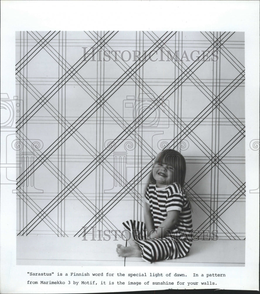 1982 Press Photo Wallpaper Home Interior Decorations - RRW41373 - Historic Images