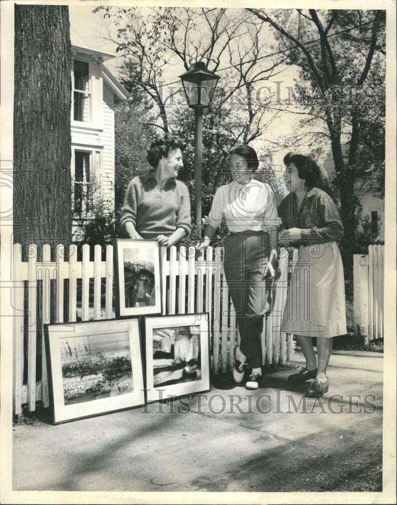 1963 Press Photo Private Art Show - RRW41583 - Historic Images