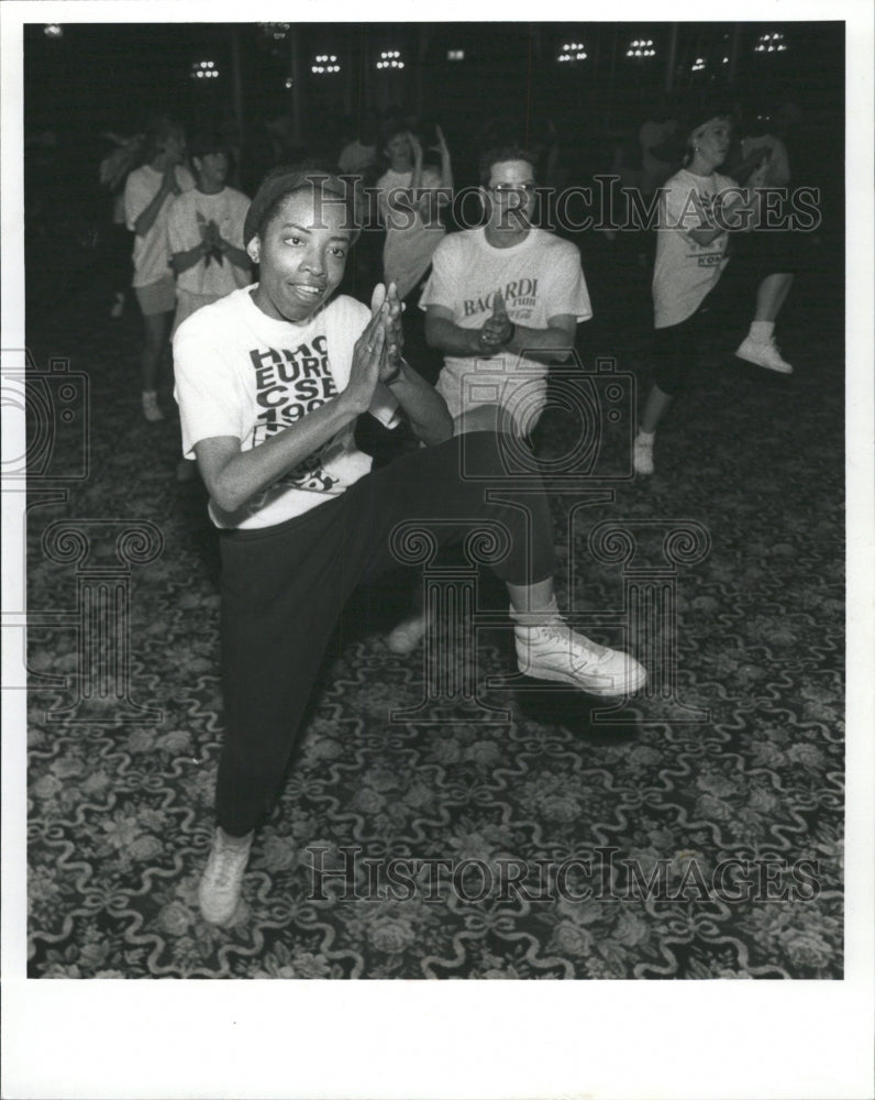 1991 Press Photo Palmer House Aerobics Session Lacquer - RRW42087 - Historic Images
