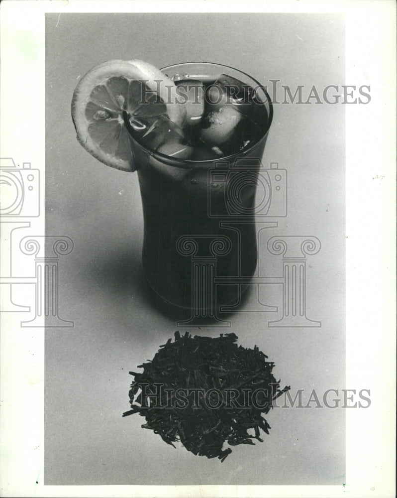 1982 Press Photo Iced-Tea - RRW42749 - Historic Images