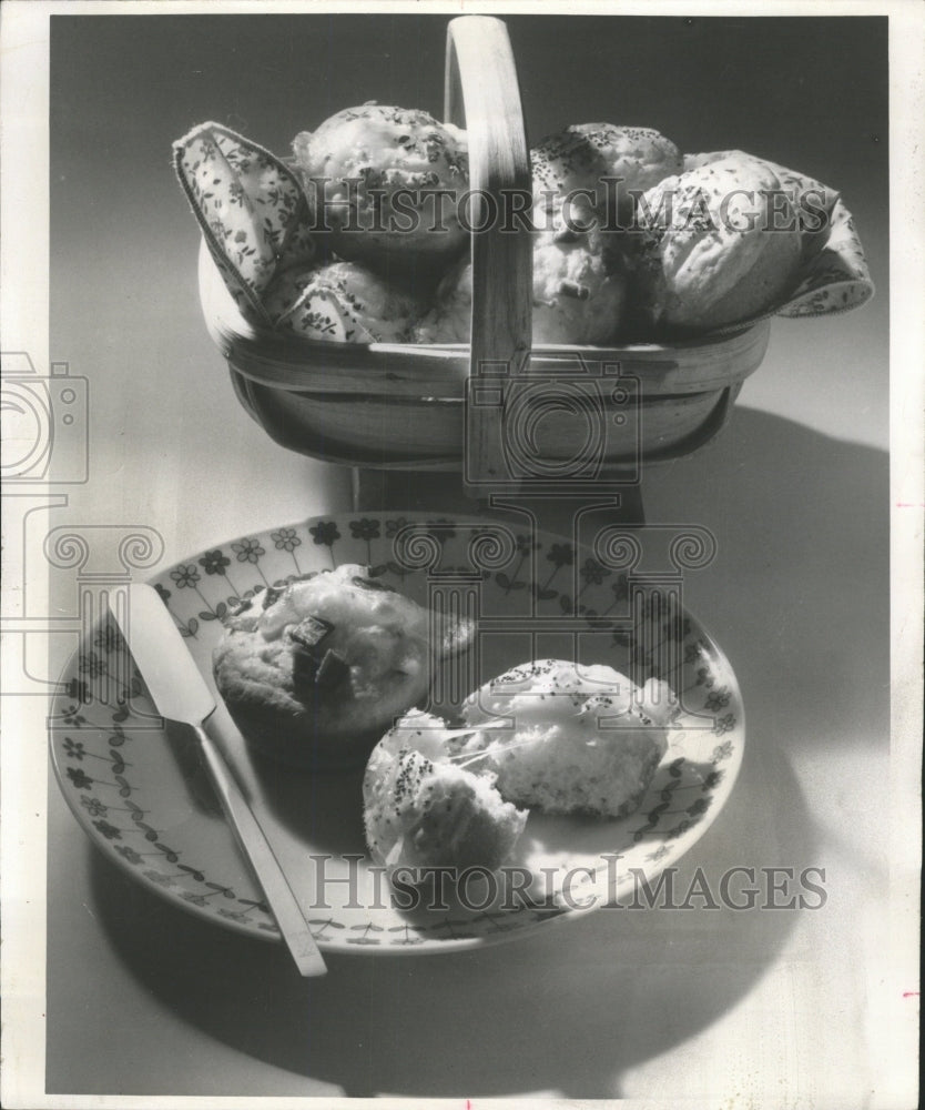 1979 Press Photo Cheese muffins bread item freeze food - RRW42935 - Historic Images