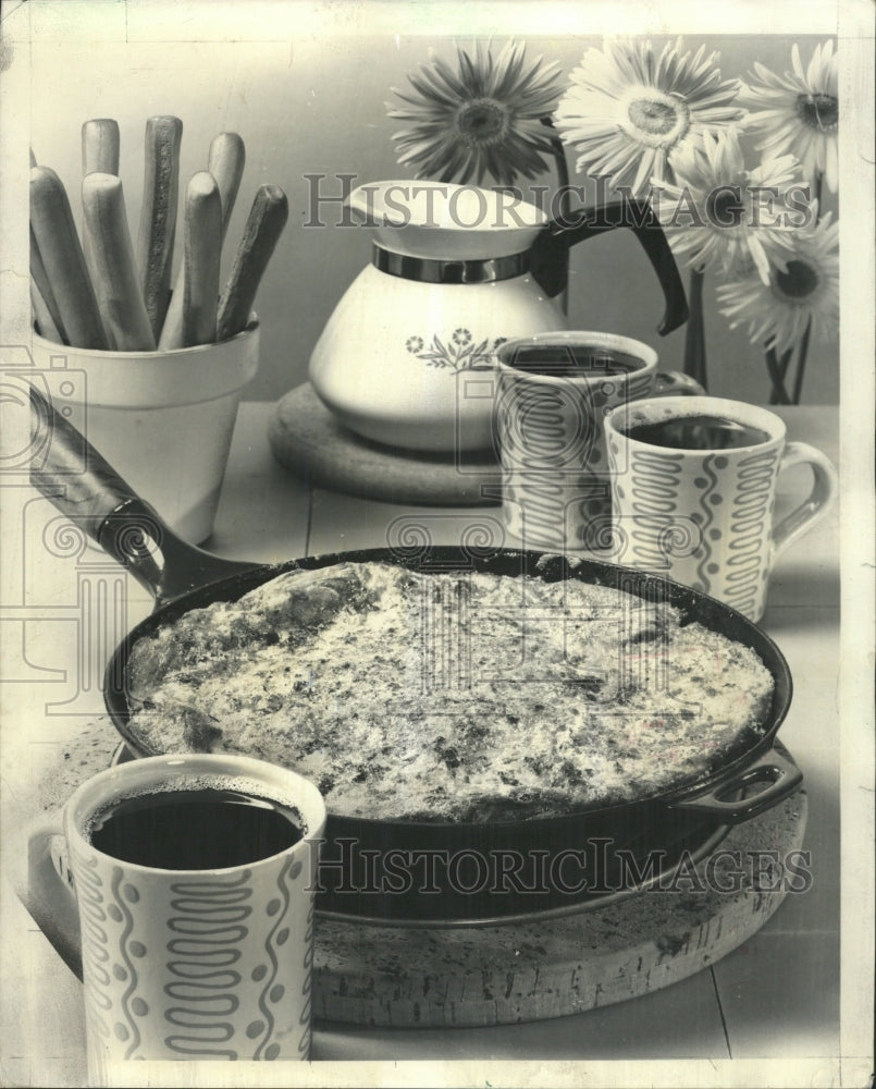 1969 Press Photo Brewed coffee crunchy bread omelet - RRW43145 - Historic Images