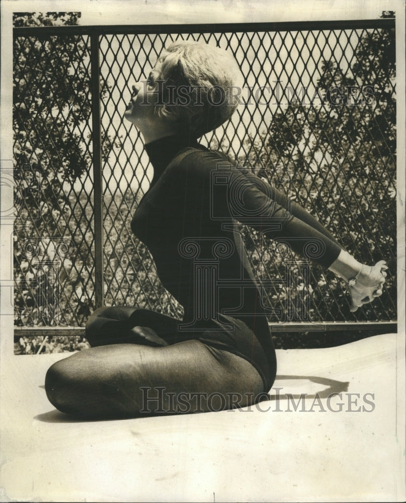 1972 Press Photo Yoga Person Stretching Arms Back - RRW44541 - Historic Images