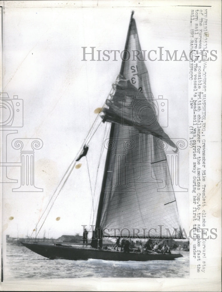 1964 Press Photo MIKE TREMLETT KURREWA IV YACHT - RRW44807 - Historic Images