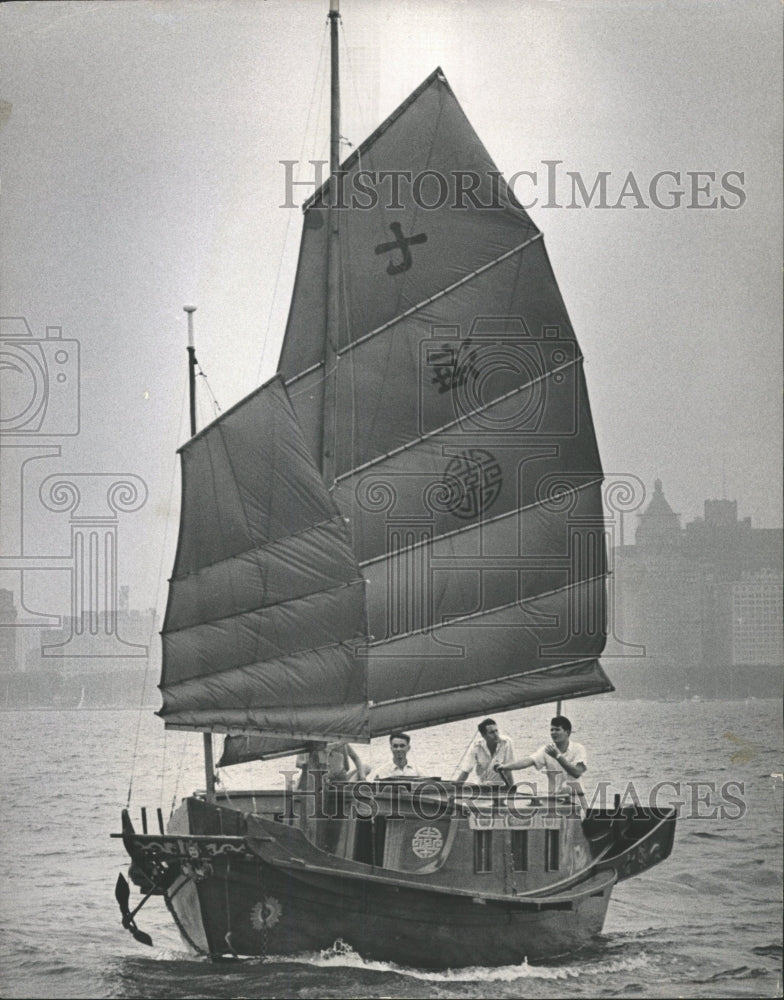 1967 Press Photo A Trio in boat enjoying a sunny day - RRW45017 - Historic Images