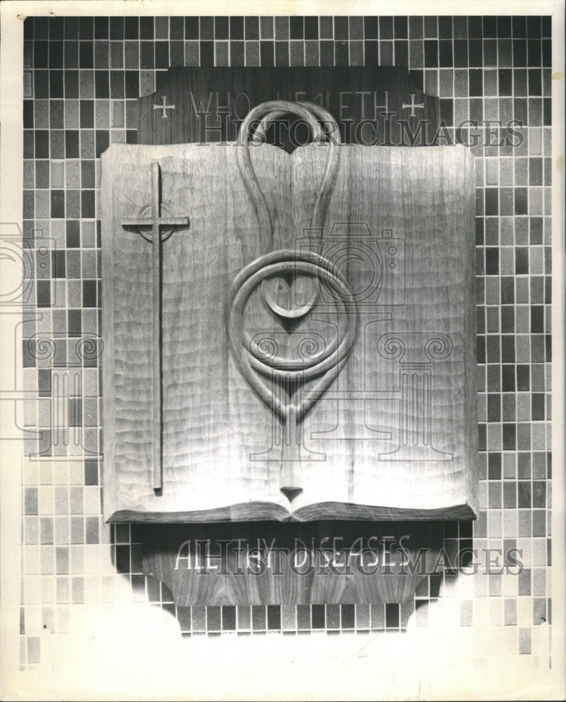 1961 Press Photo The Chapel at Lutheran General Hospita - RRW45159 - Historic Images