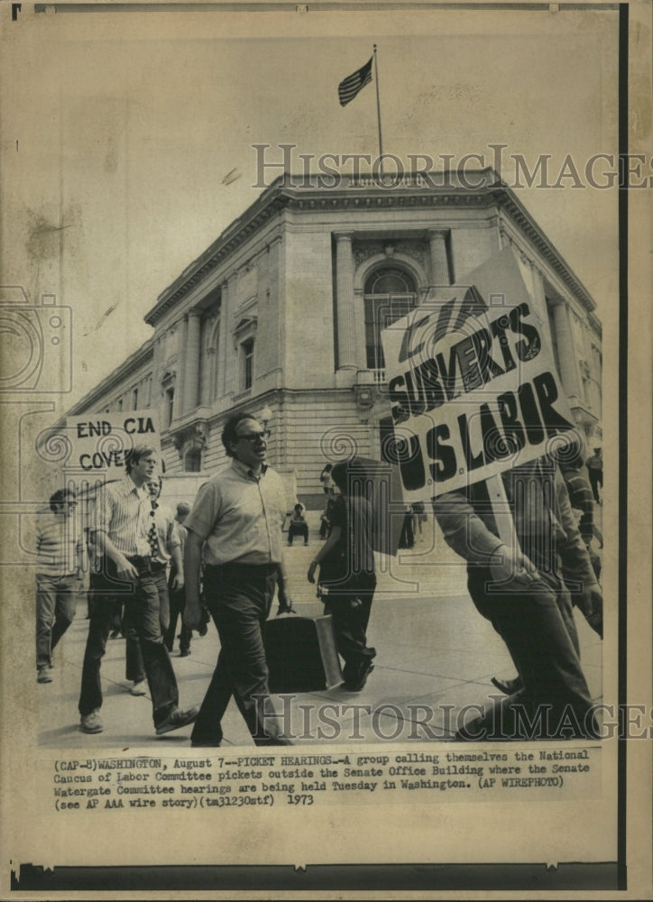 1973 Press Photo Group Picketing Senate Office Building - RRW45189 - Historic Images