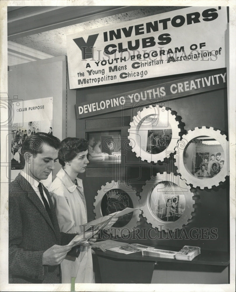 1957 Press Photo Young Inventors Exhibit Creations - RRW45259 - Historic Images