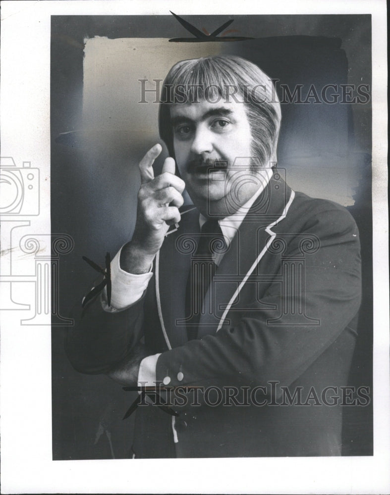 1975 Press Photo BOB KEESHAN AMERICAN PRODUCER ACTOR - RRW45607 - Historic Images