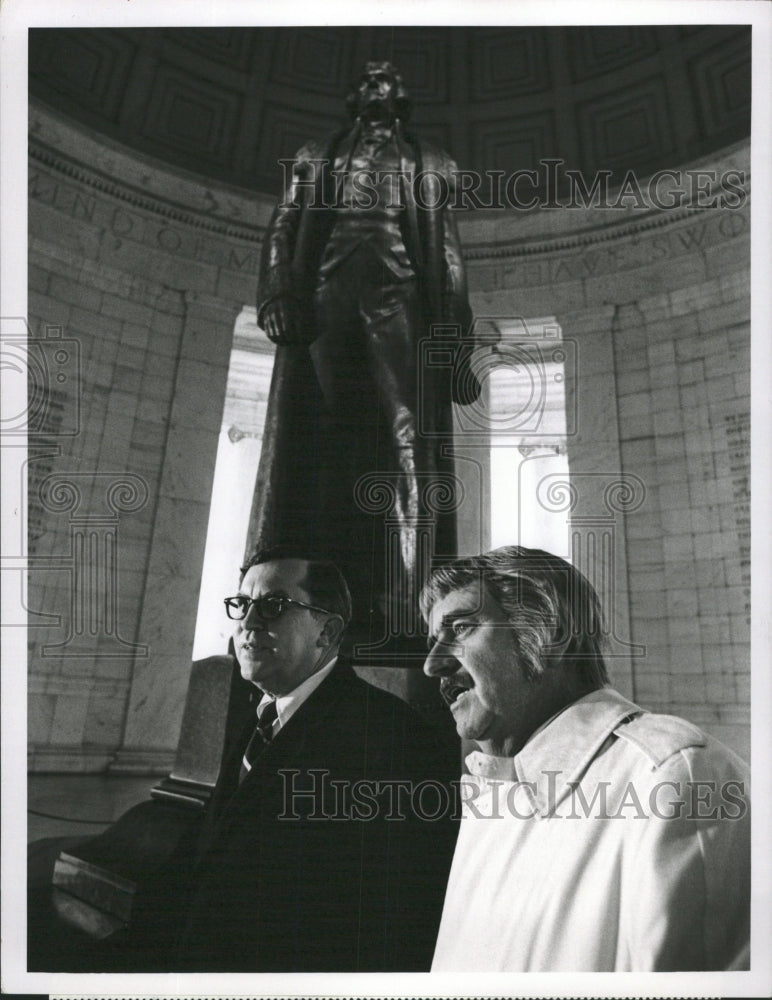 1971 Press Photo Sen. William B. Spong Jr. Bob Keeshan - RRW45619 ...