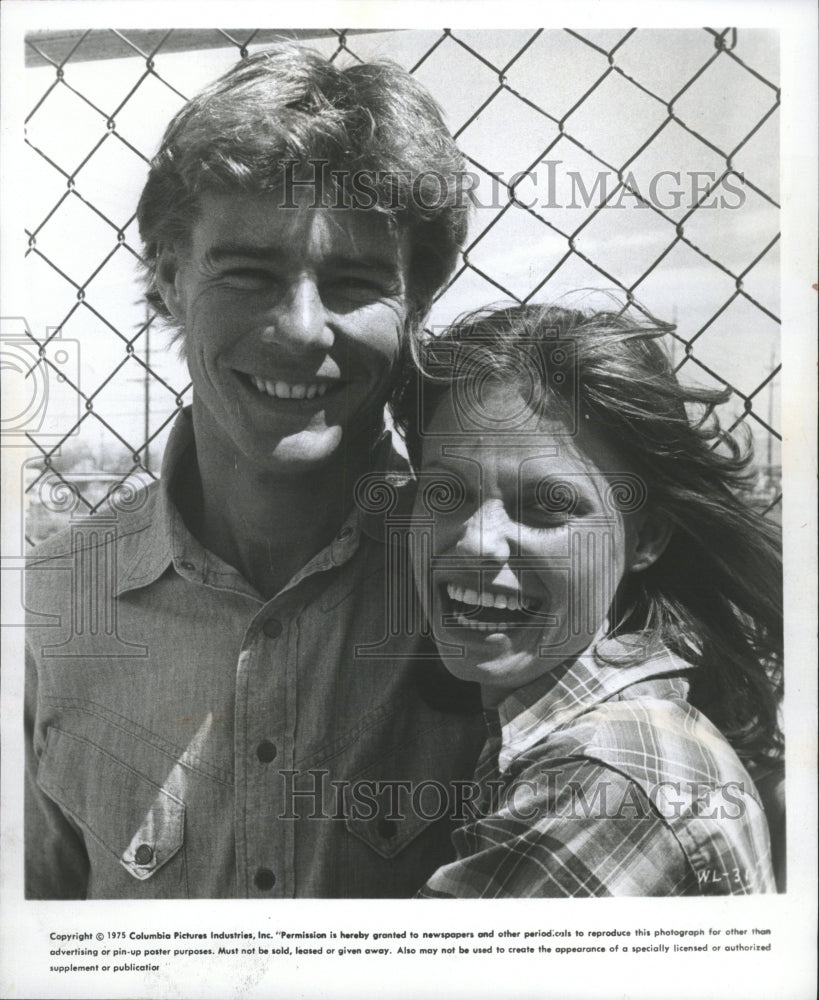 1975 Press Photo Vincent &amp; Lenz Star In White Line Feve - RRW45685 - Historic Images