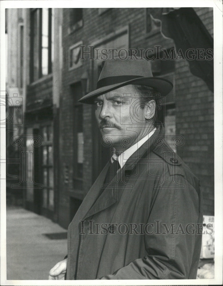 1983 Press Photo Stacy Keach Spillane More Than Murder - RRW45797 - Historic Images