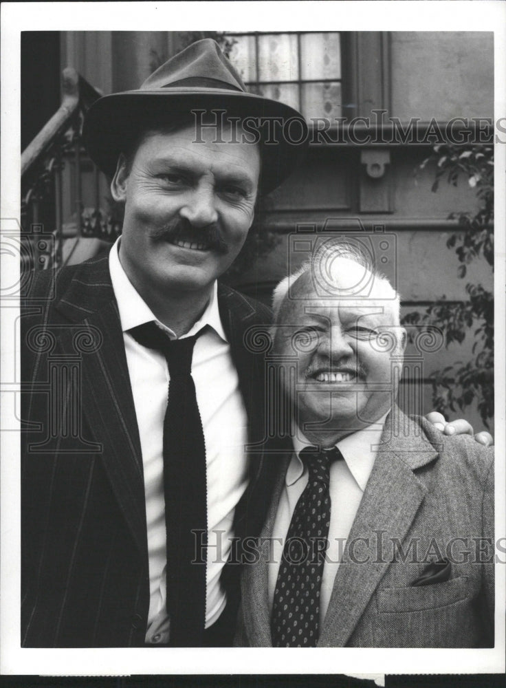 1986 Press Photo STACY KEACH AMERICAN ACTOR NARRATOR - RRW45799 - Historic Images