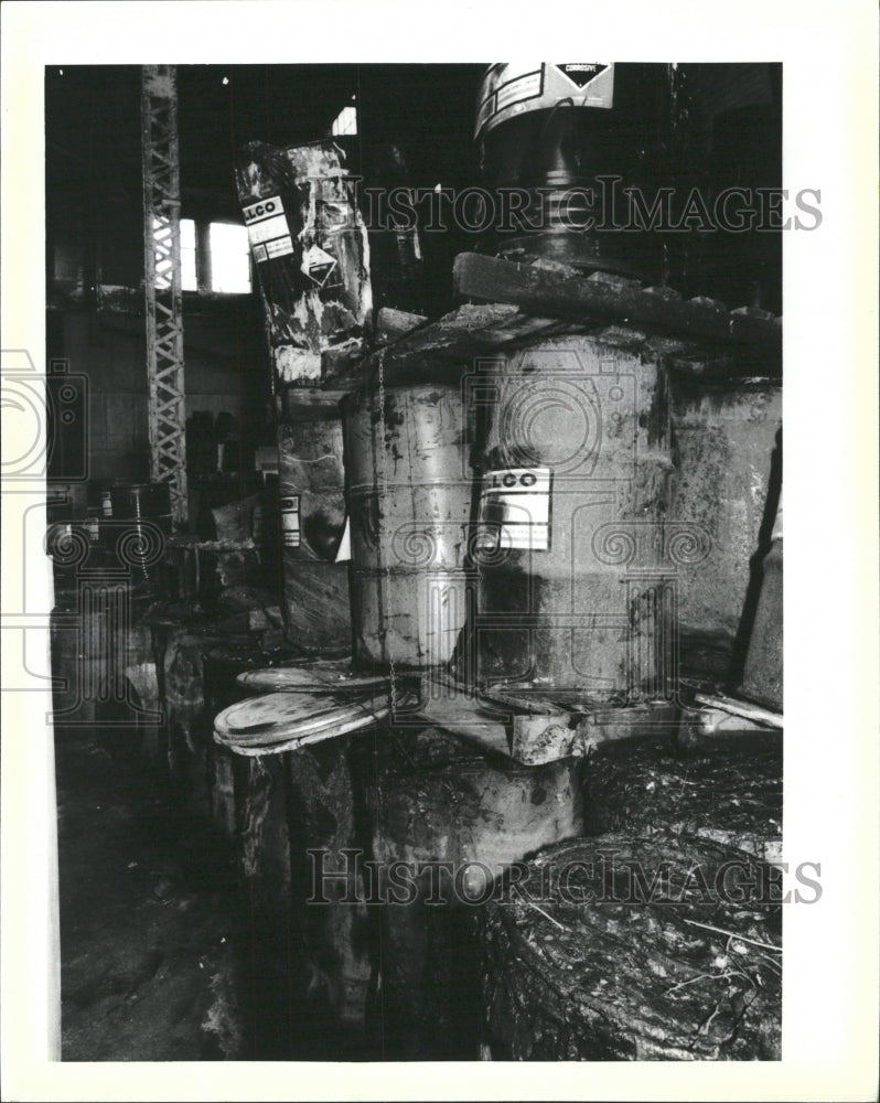 1985 Press Photo Hazardous Waste Chemical Drums IWI - RRW46609 - Historic Images