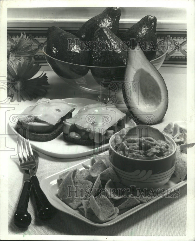 1977 Press Photo Avocado Mexican Appetizers Quacamole - RRW46899 - Historic Images