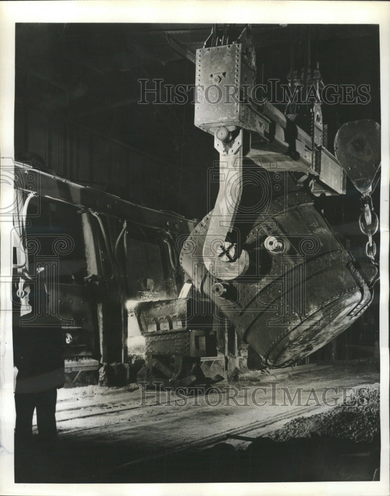 1942 Press Photo Manganese Oxide Nodules - RRW46909 - Historic Images