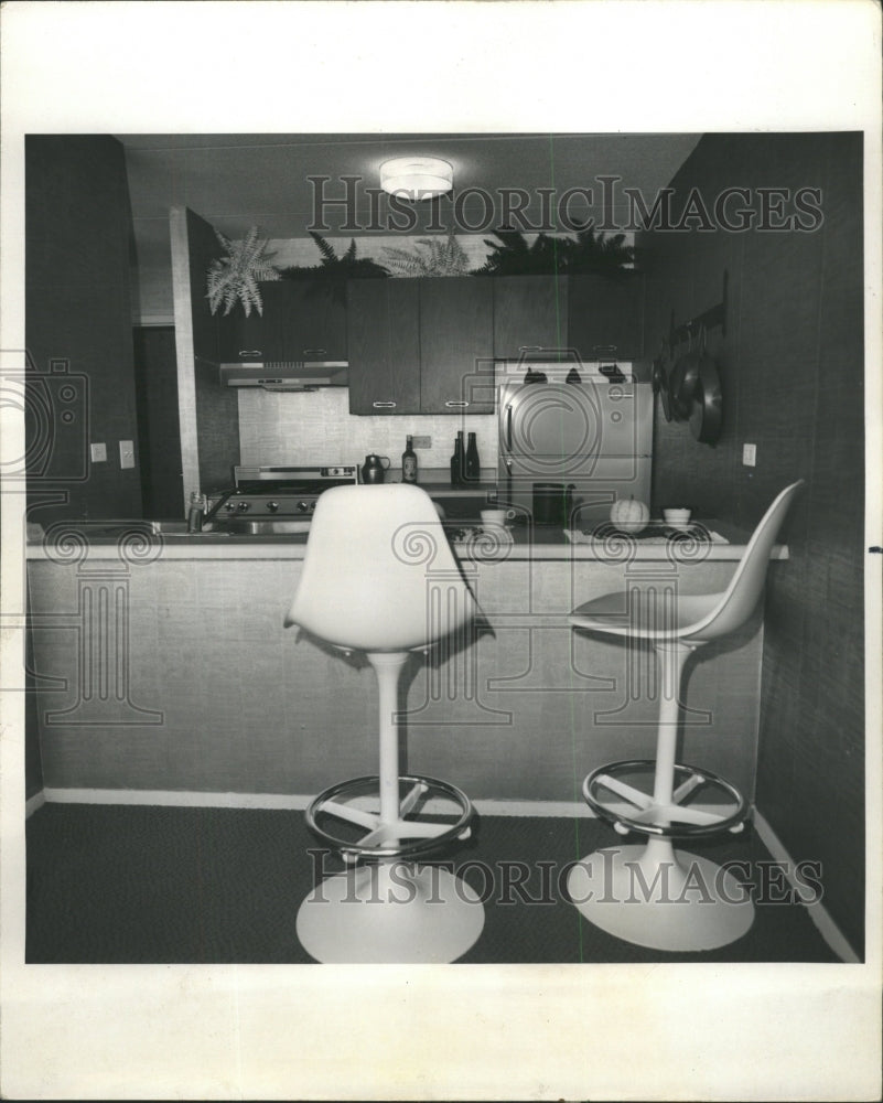 1970 Press Photo Breakfast Bar With Built-In Sink - RRW47289 - Historic Images