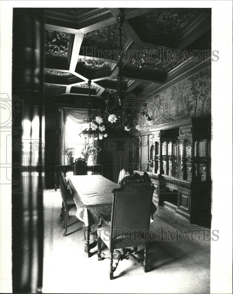 press photo Dining room - RRW47891 - Historic Images