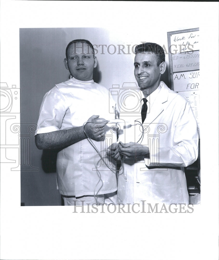 Press Photo Jacob Jack Kevorkian pathologist euthanasia - RRW48283 - Historic Images