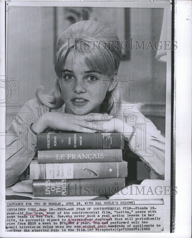 1962 Press Photo ACTRESS SUE LYNDON - RRW48449 - Historic Images