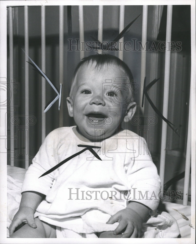 1967 Press Photo Unidentified Baby - RRW48601 - Historic Images