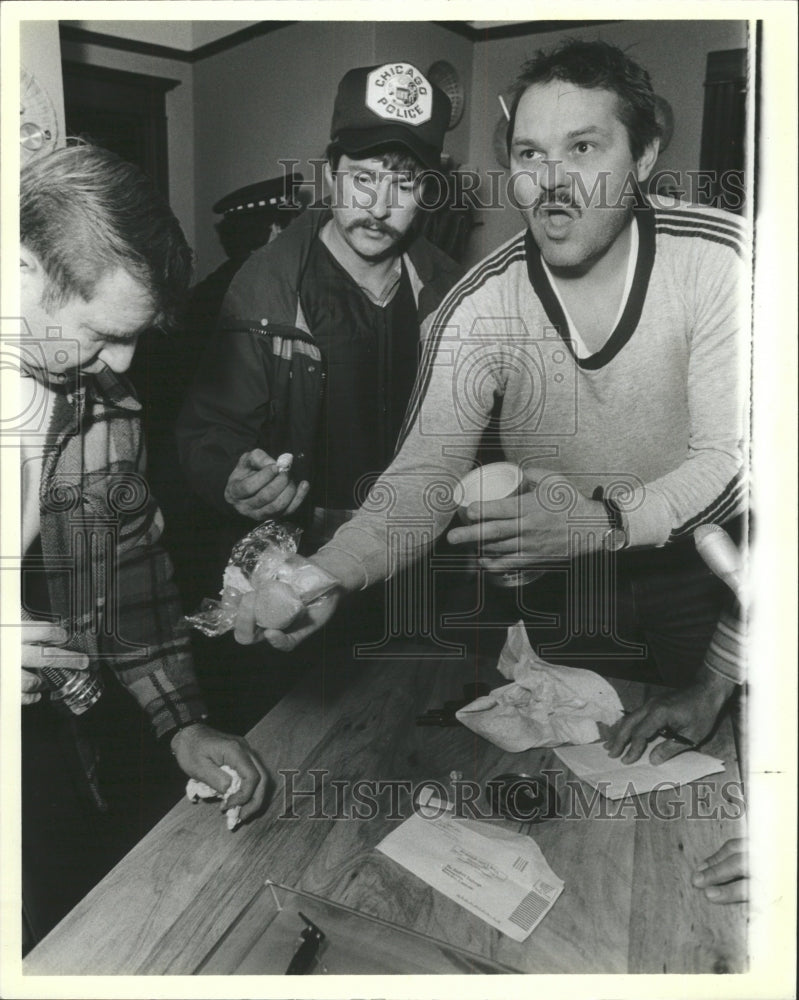 1985 Press Photo Police John Nalep Cocaine Heroin Chase - RRW49191 - Historic Images
