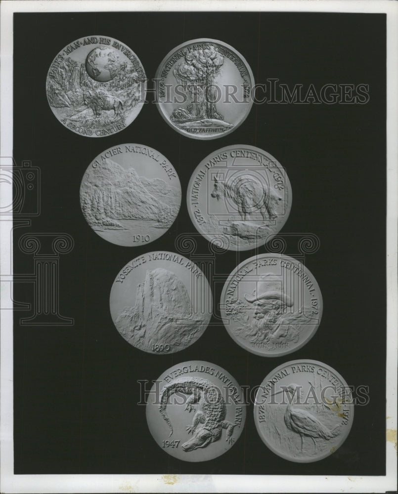 1972 Press Photo Yellow Park Keystone Medallion Medal - RRW49229 - Historic Images