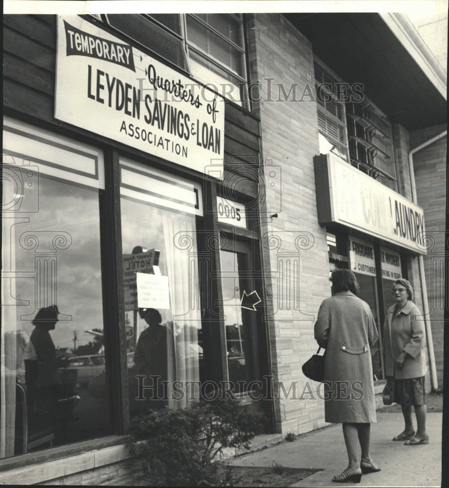 1966 Press Photo Grand Franklin Park Laydens Savings - RRW49361 - Historic Images