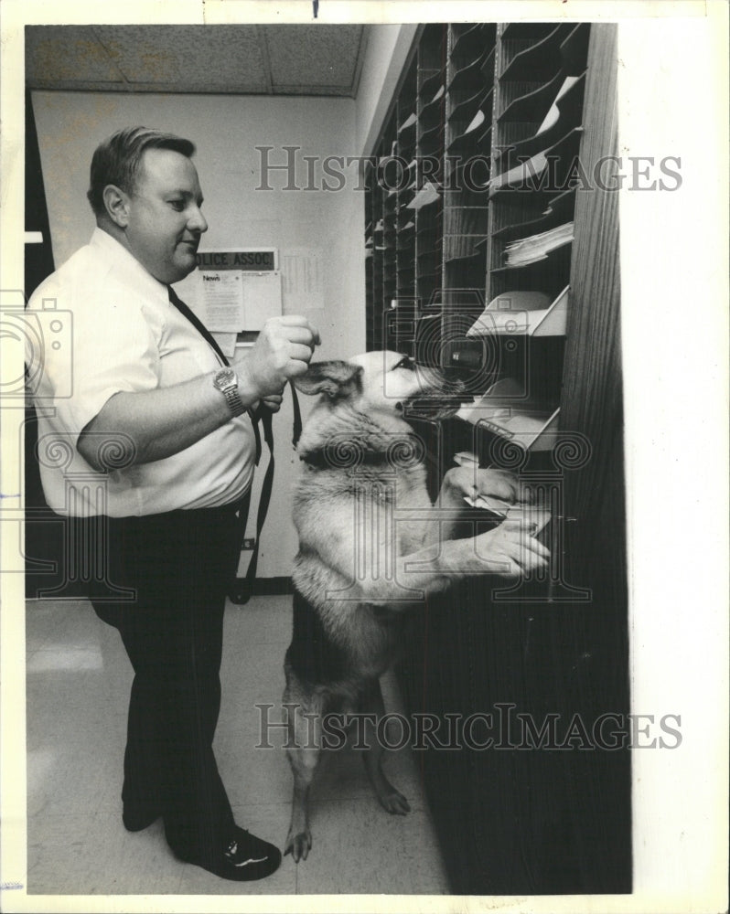 1985 Press Photo Joe Broderick and blaze the cocaine - RRW49481 - Historic Images