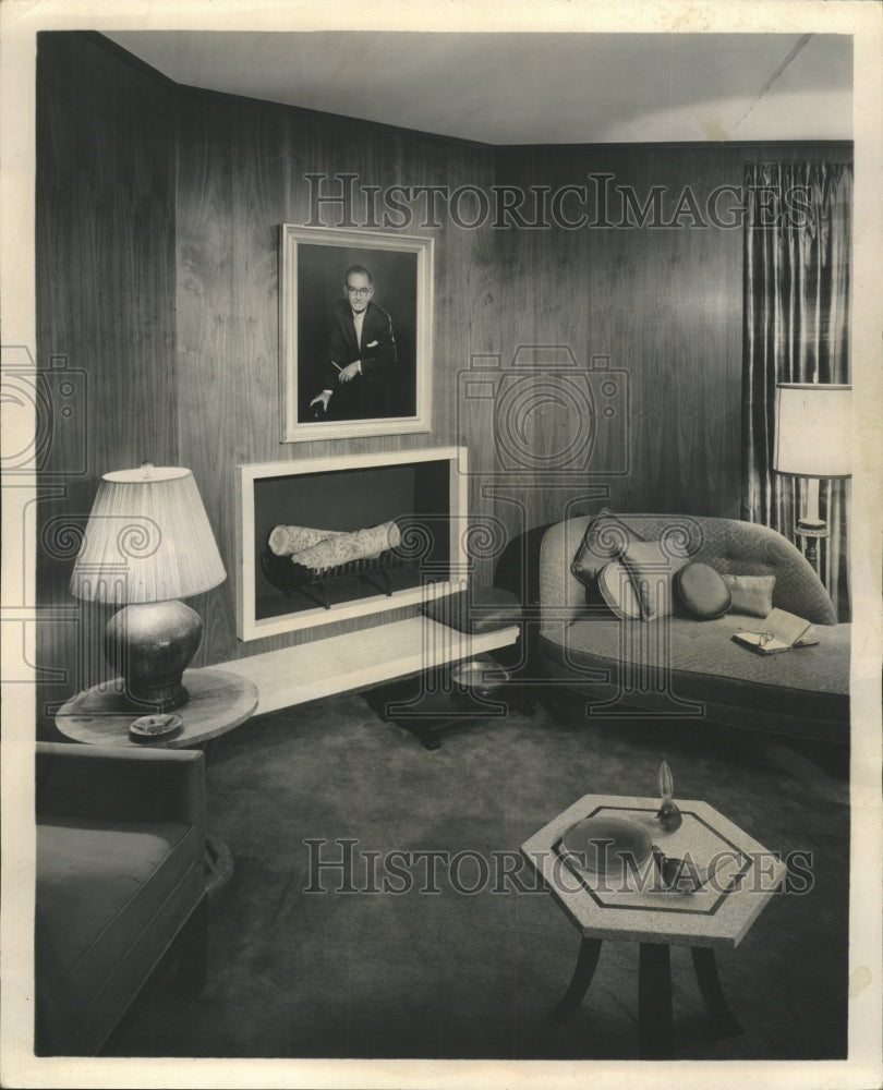 1960 Press Photo Fireplace Home Interior Decorations - RRW49573 - Historic Images