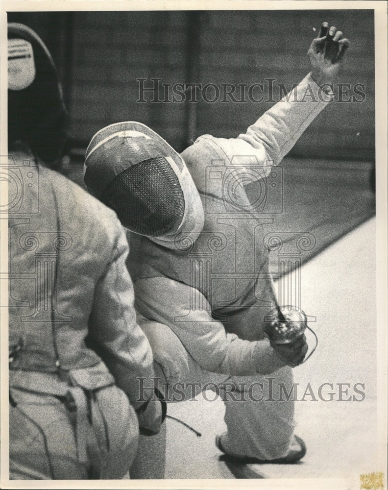 1981 Press Photo Fencing George Chronis Chmpion - RRW49649 - Historic Images