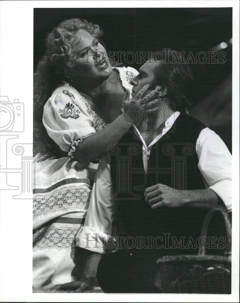 1992 Press Photo Bartered Bride Barbara Daniels Jenik - RRW49899 - Historic Images