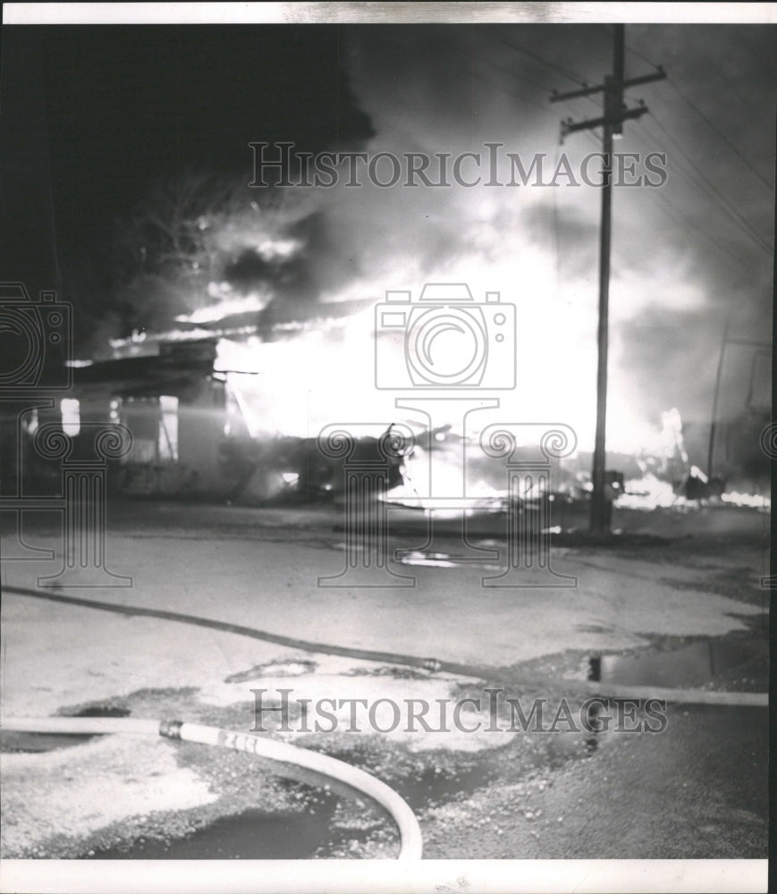 1962 Press Photo Ray&#39;s Tavern Restaurant Milwaukee - RRW50111 - Historic Images