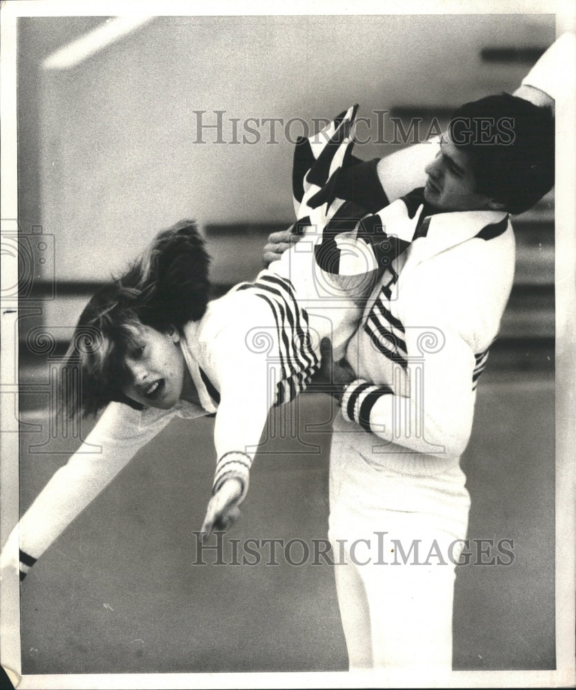 1977 Press Photo Evanston Below Northwestern Winless - RRW50411 - Historic Images