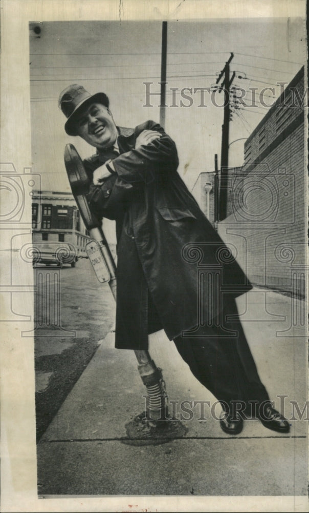 1964 Press Photo Latest polls campaign Parking Meters - RRW50513 - Historic Images