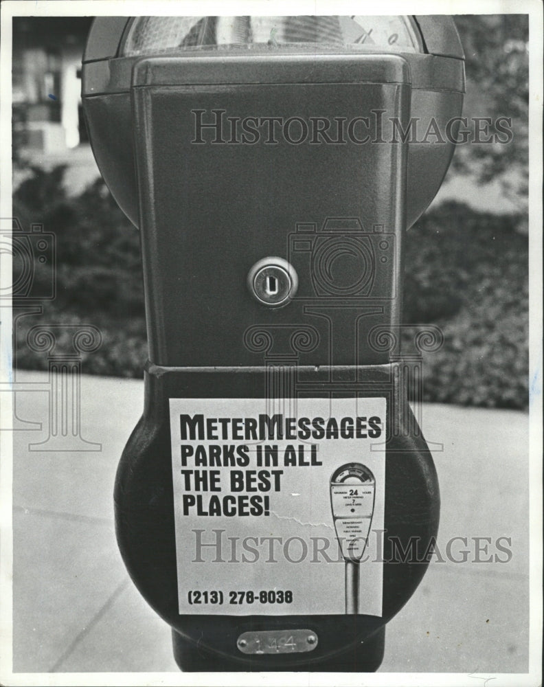 Press Photo Parking meter messages advertising London - RRW50517 - Historic Images