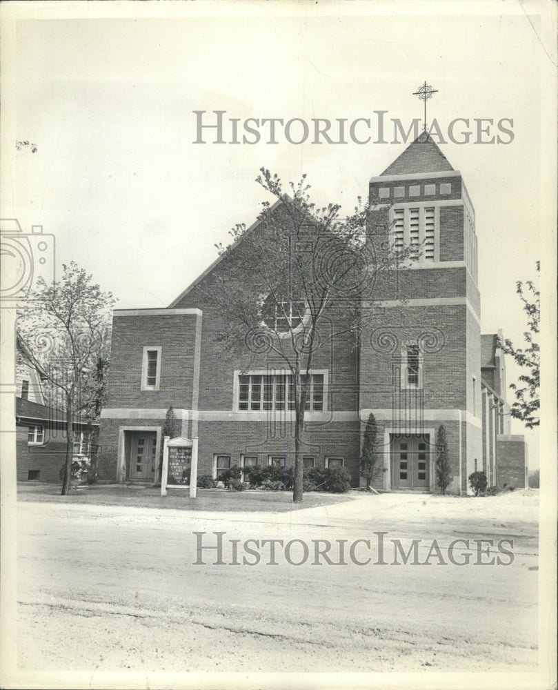 1950 Press Photo New Grace reformed church Lansing Ill - RRW50817 - Historic Images