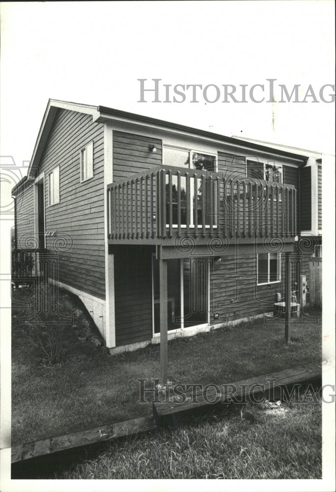 1979 Press Photo Oak Model Lake Zurich Cary dining area - RRW50819 - Historic Images