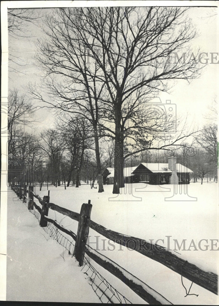 1967 Press Photo Ryerson Lincolnsire South Lake Country - RRW50877 - Historic Images