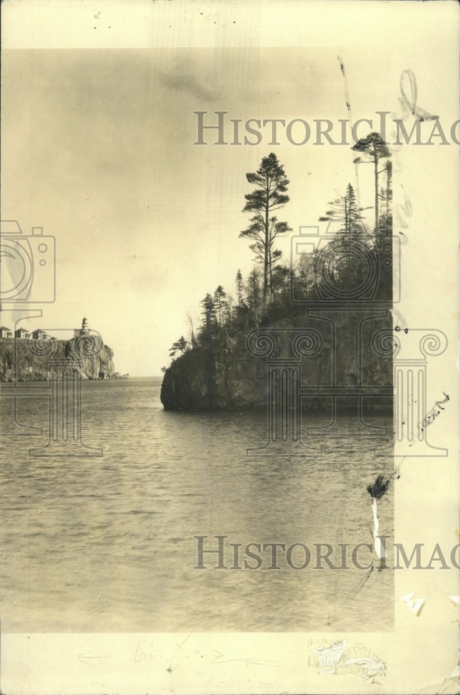 Press Photo Light House On North Shore Lake Superior - RRW51009 - Historic Images