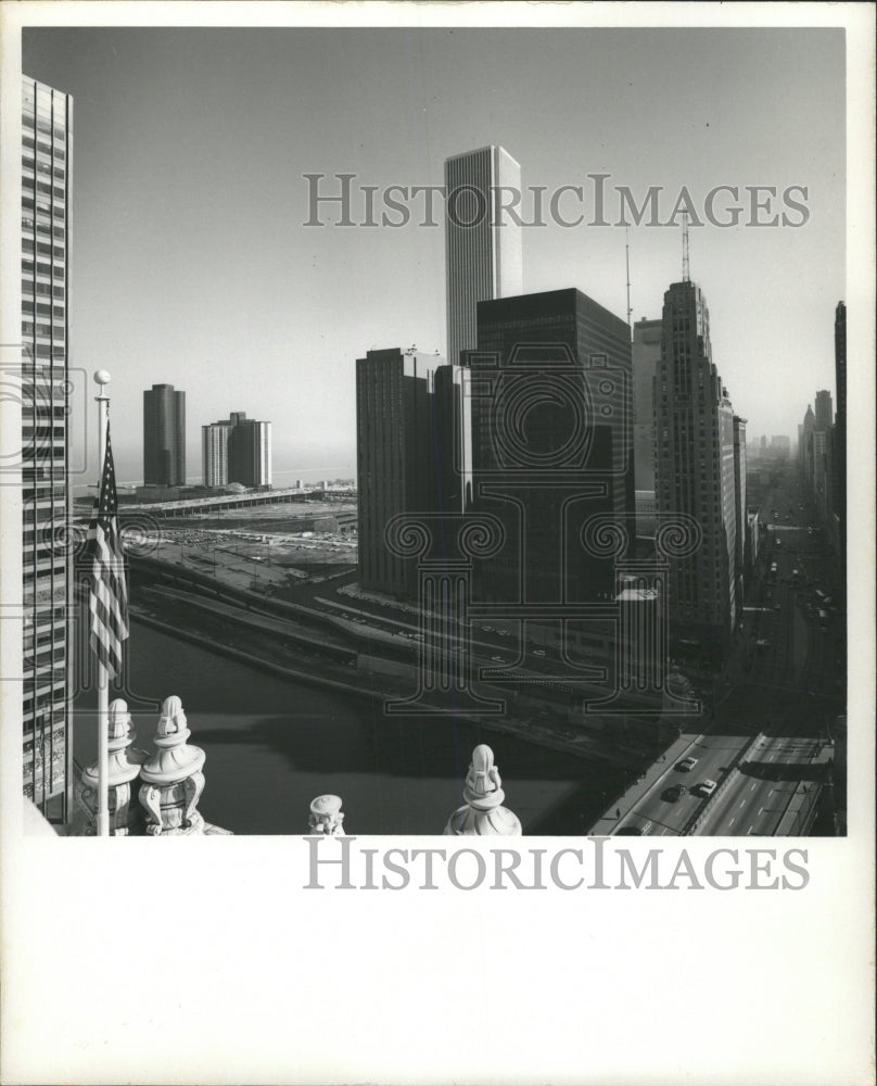 1976 Press Photo buildings Chicago skyline Illinois - RRW51039 - Historic Images