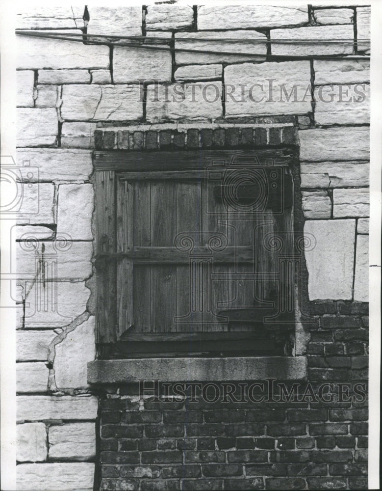 1964 Press Photo Old Illinois Central Railroad Building - RRW51053 - Historic Images