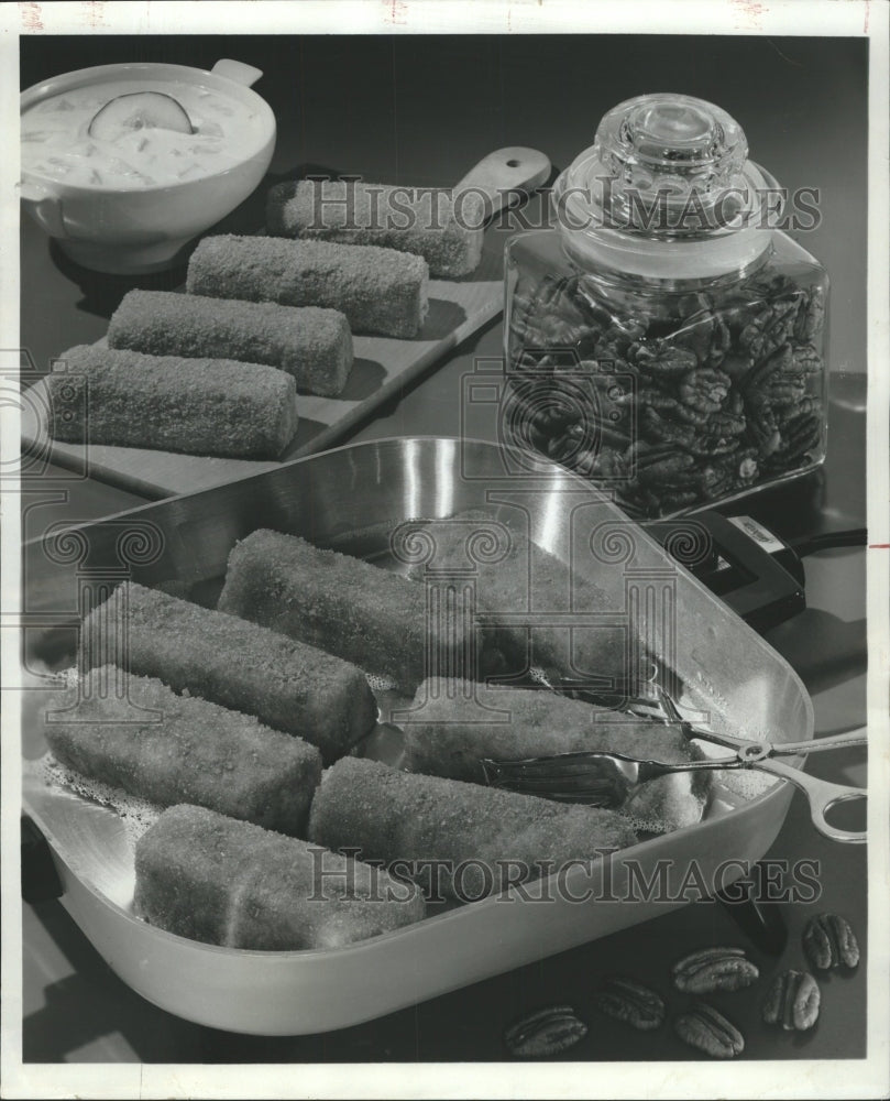 1971 Press Photo Side Dish Logs Potato Pecan Cucumber - RRW51277 - Historic Images