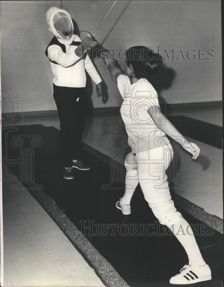 1969 Press Photo Jean Cammack Allan January Fencing - RRW51317 - Historic Images