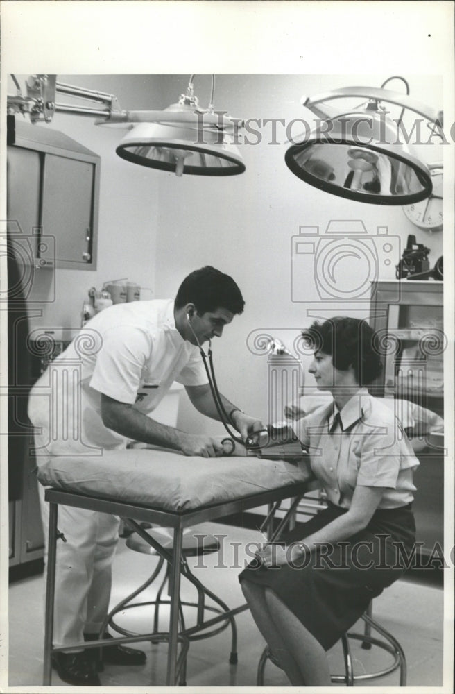 Press Photo NORAD&#39;s Medical Facilities - RRW51449 - Historic Images