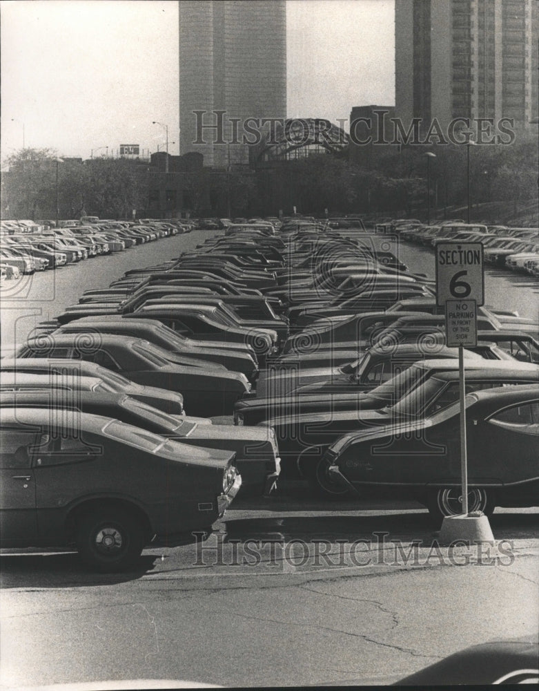 1971 Press Photo Rail Strike Parking Lot Monroe Street - RRW51461 - Historic Images