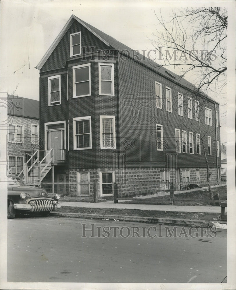 1954 Press Photo Holy Cross Church Convent Moved - RRW51565 - Historic Images